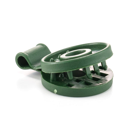 Mesh shade clips, green plastic, with central ring and fixing prongs