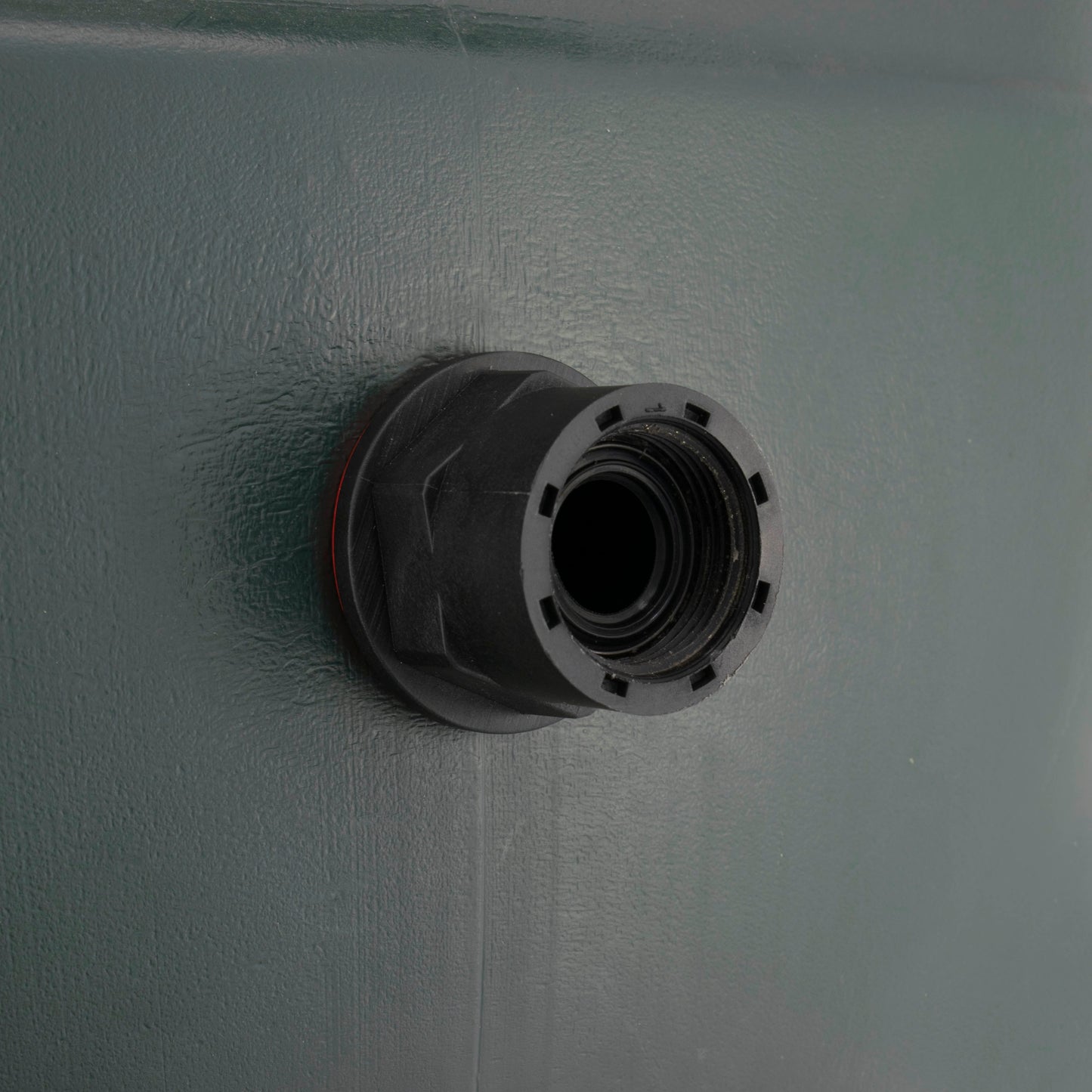 1/2" water butt tap outlet with threaded connection