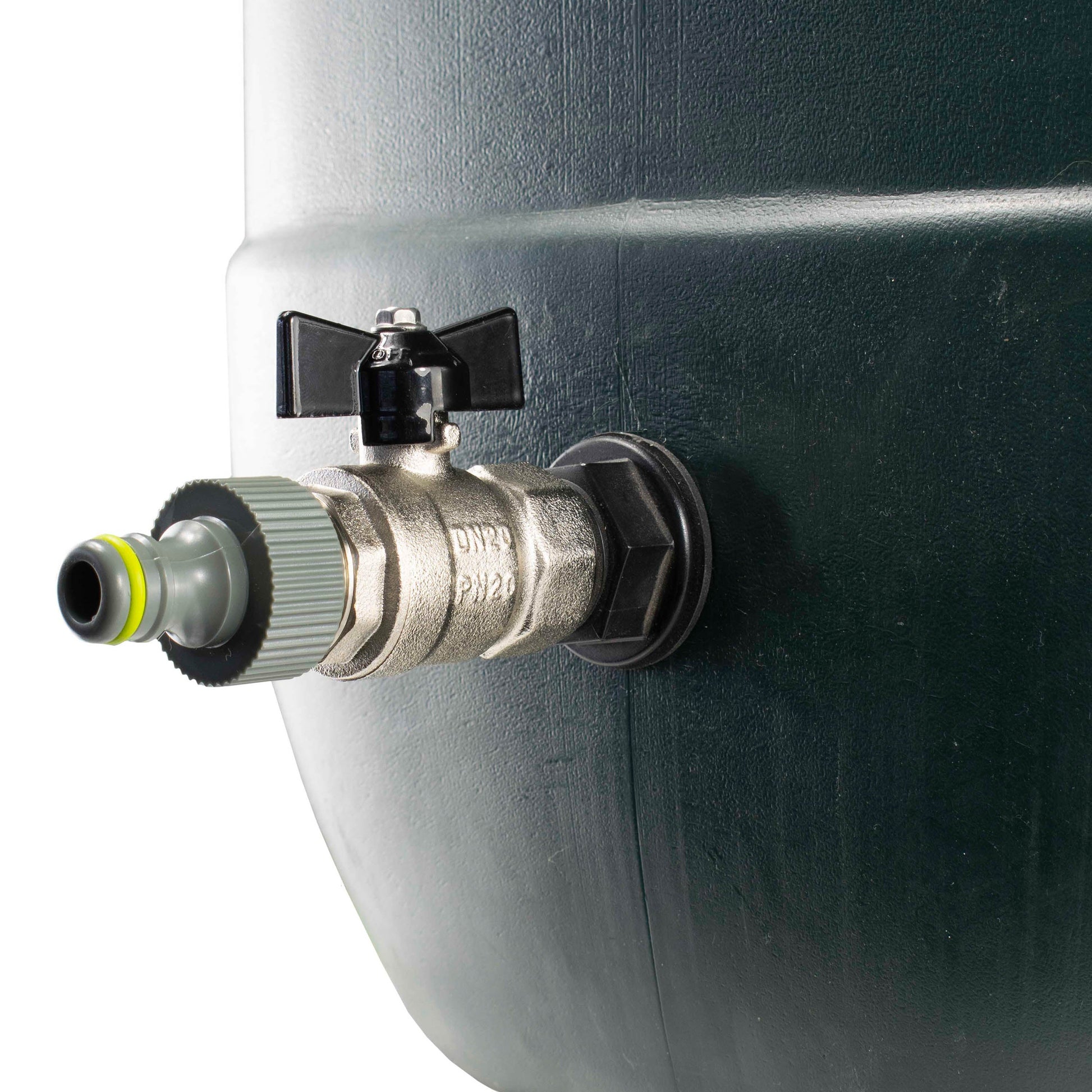 Water butt inlet fitting with 1/2" BSP valve, black lever, and quick-connect