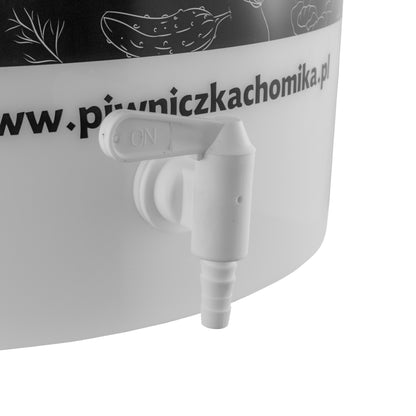 Tap spigot on 30L fermentation bucket with outlet valve