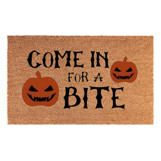 Doormat 60x40cm with 'Come in for a Bite' text and orange jack-o'-lanterns