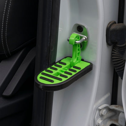 Car Door Step Type C in green and black, mounted at the vehicle door sill
