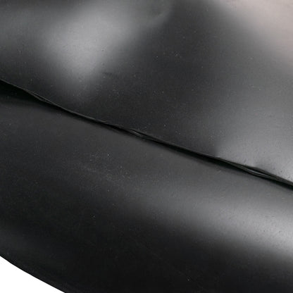 Schwarzes EPDM-Liner-Material mit glatter Oberfläche und Falten