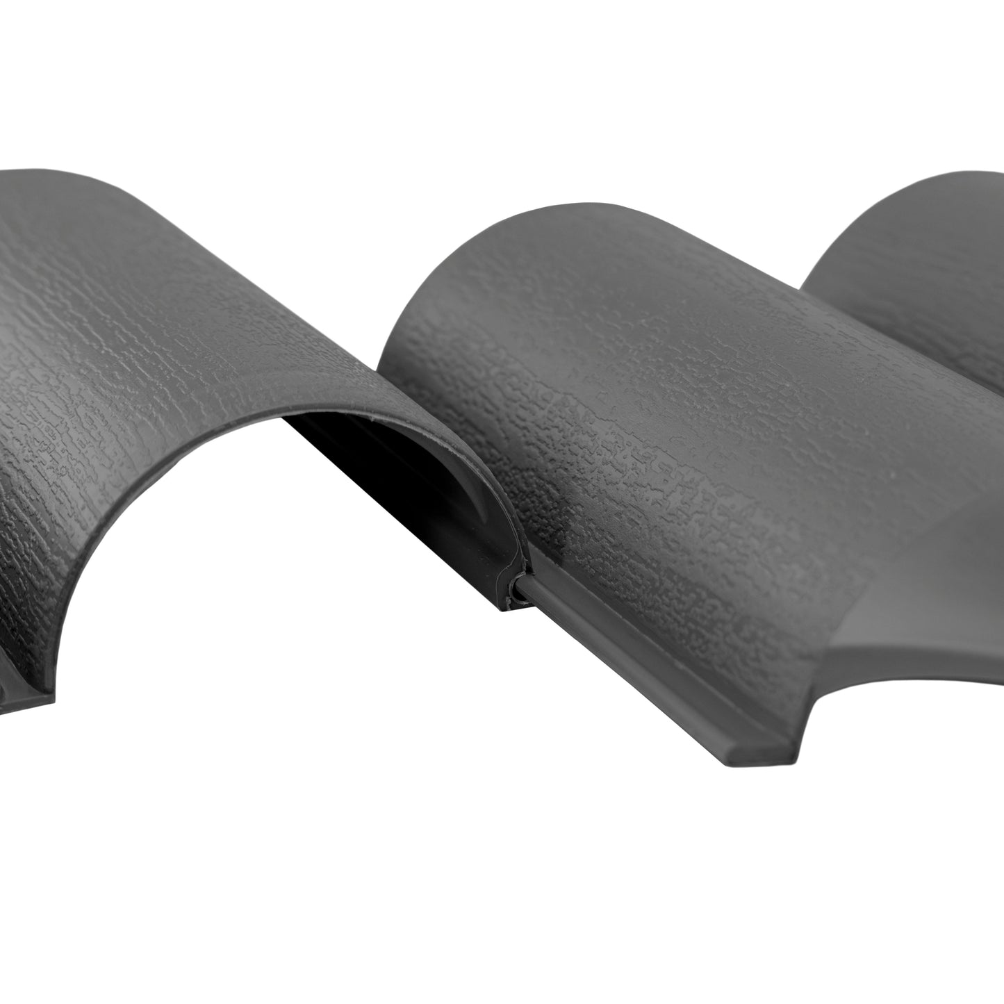 Wood-effect gray plastic palisade edging close-up of snap-fit connector tab