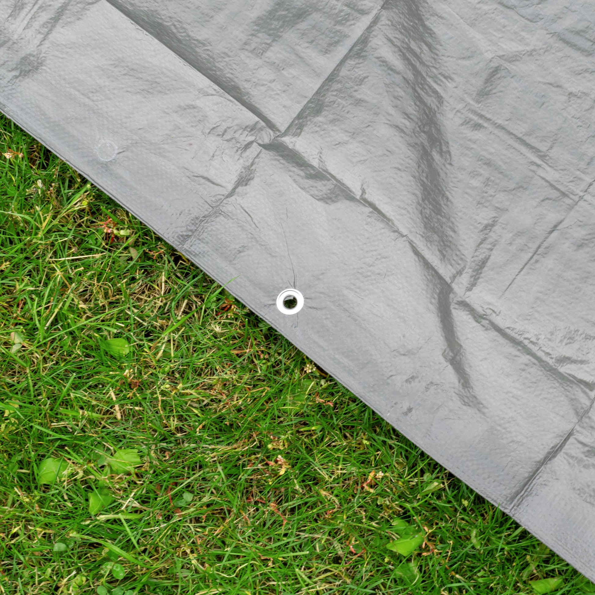 Gray tarpaulin corner with reinforced eyelet grommet, 4m x 5m
