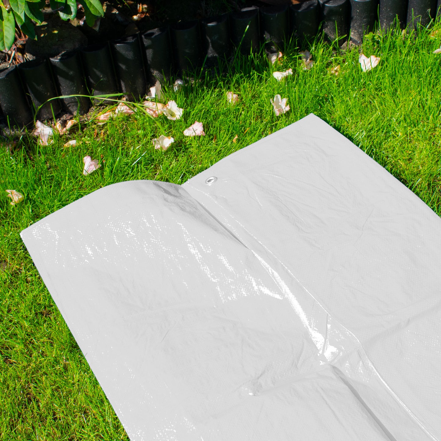 White tarpaulin sheet, 4m x 8m, 90 GSM M-grade strength