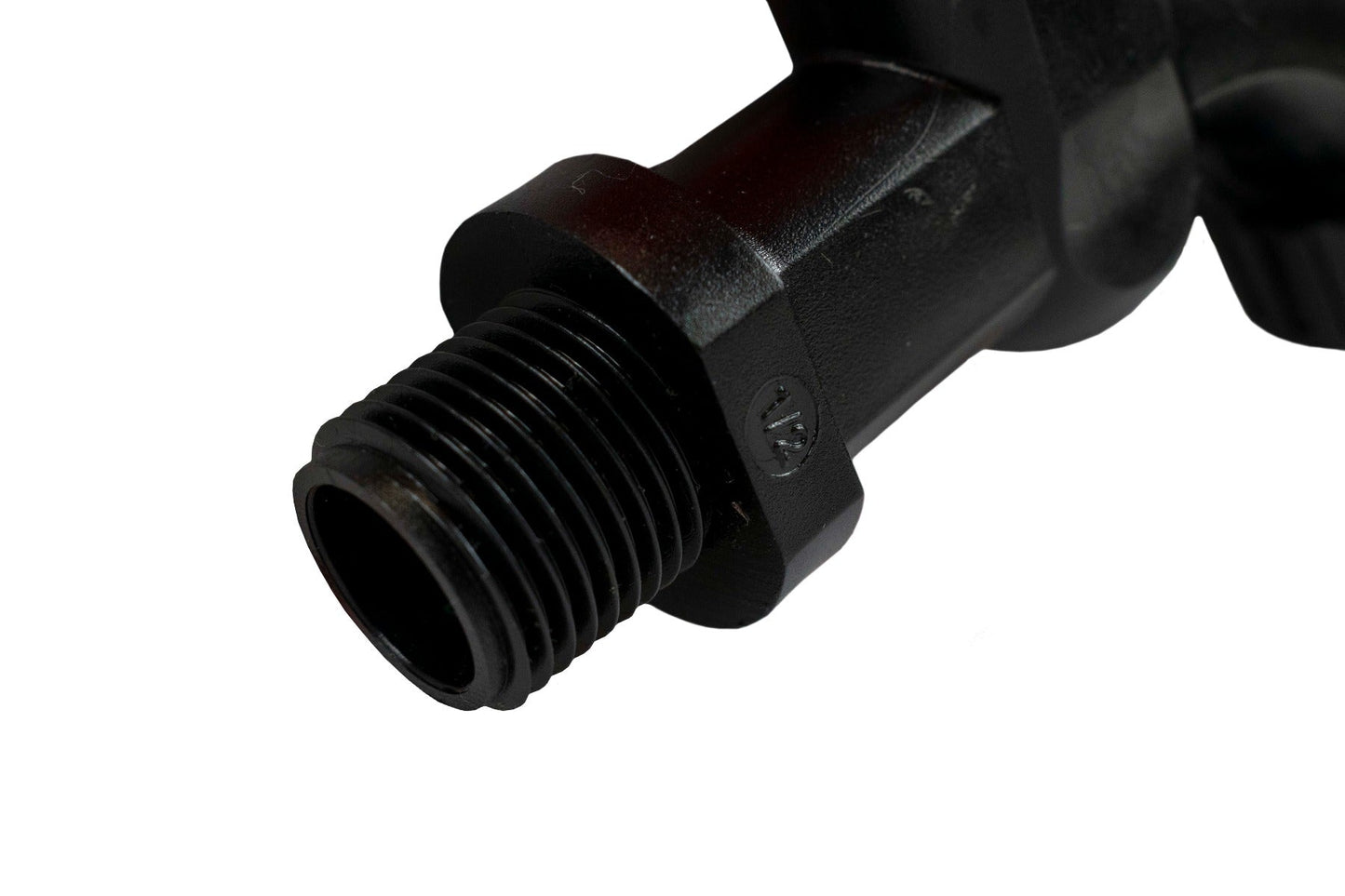 Black threaded connection section on quick connect tap fitting