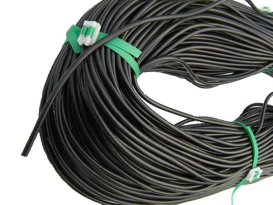 Schwarzes Mikrobewässerungs-Rohr, 4/6 mm, aufgewickelte Schlauchrolle mit Clips