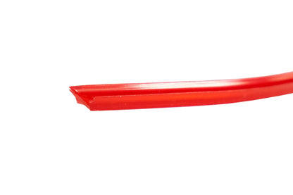 Red star-shaped strimmer line end with pointed cutting profile